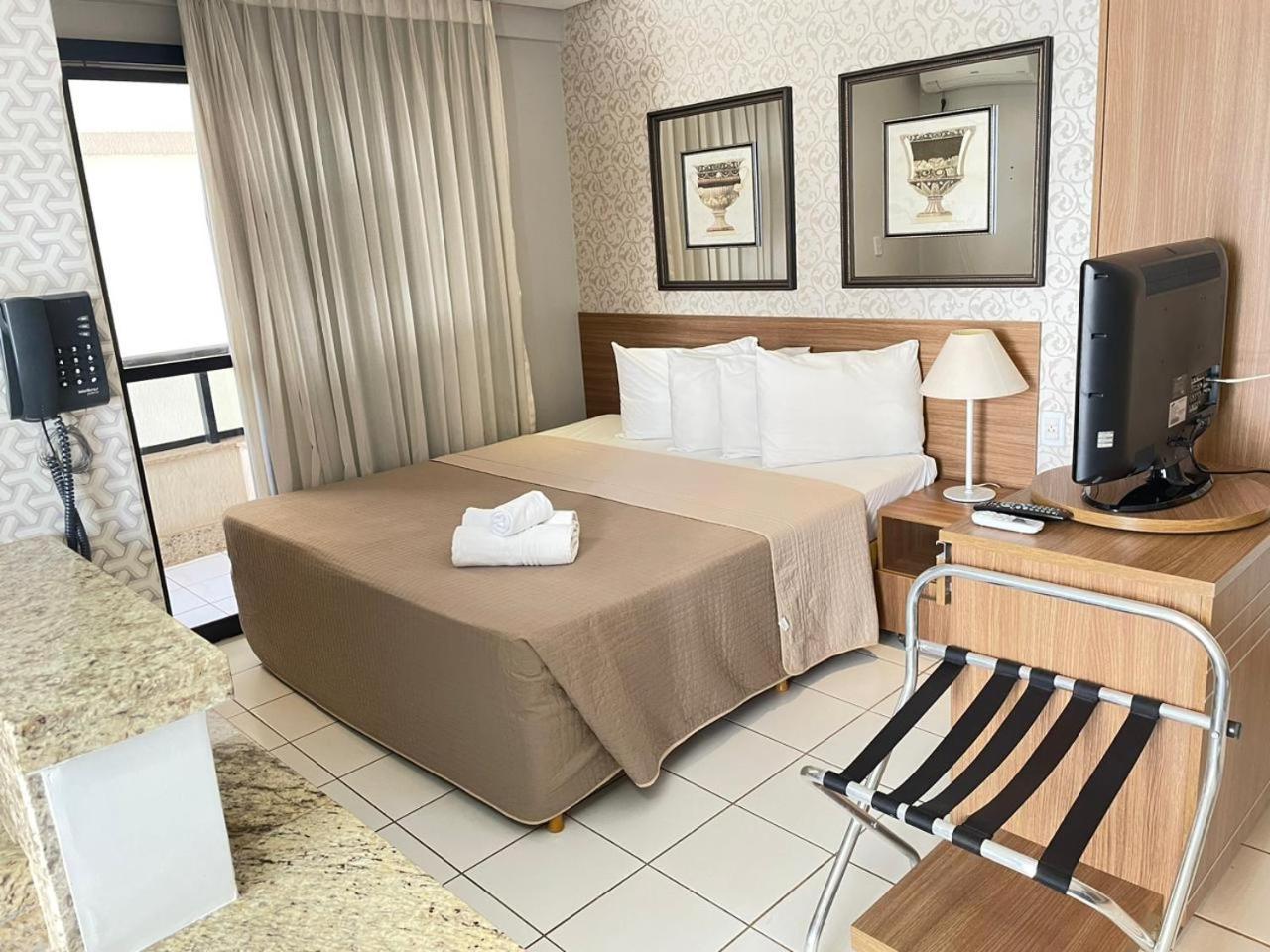 Sun Square Suites Hotel By Lual Goiânia Exteriör bild