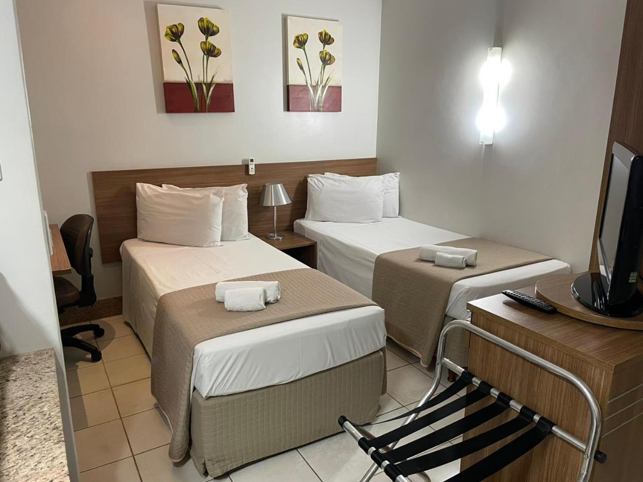 Sun Square Suites Hotel By Lual Goiânia Exteriör bild